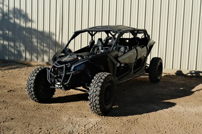 USED 2025 CAN-AM MAVERICK X3 MAX X RS TURBO RR WITH SMARTSHOX Image 7