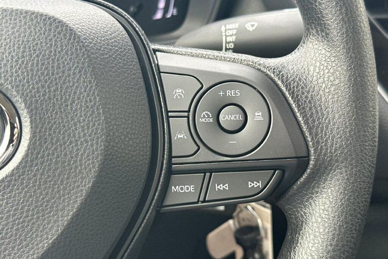 New 2027 Toyota Corolla Hybrid LEImage 24