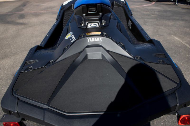 2025 Yamaha JETBLASTER 2 BLACK AND SPACE BLUE Image 11