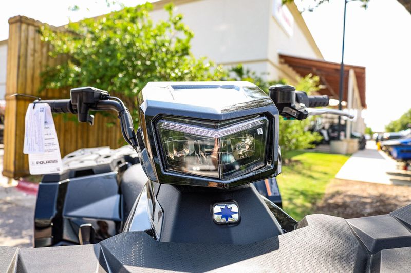 2025 Polaris SPORTSMAN TRAIL 570  ONYX BLACK Image 26