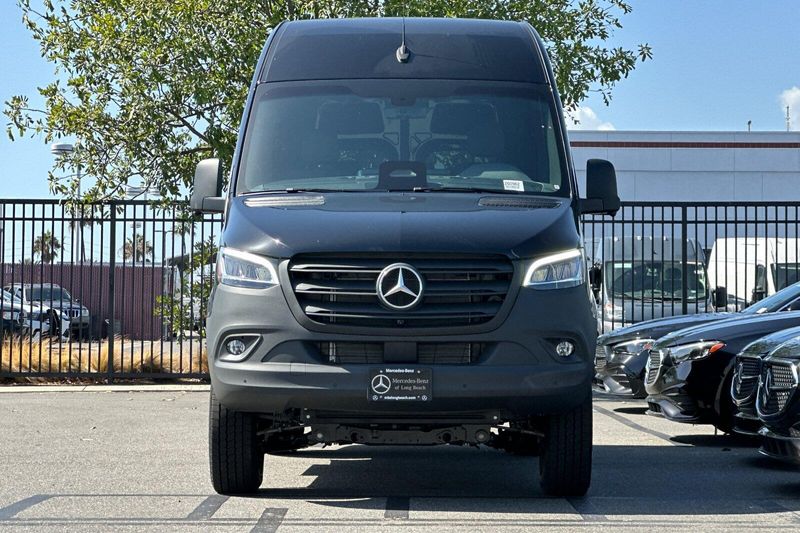 New 2026 Mercedes-Benz Sprinter 2500 Passenger 144 WBImage 6