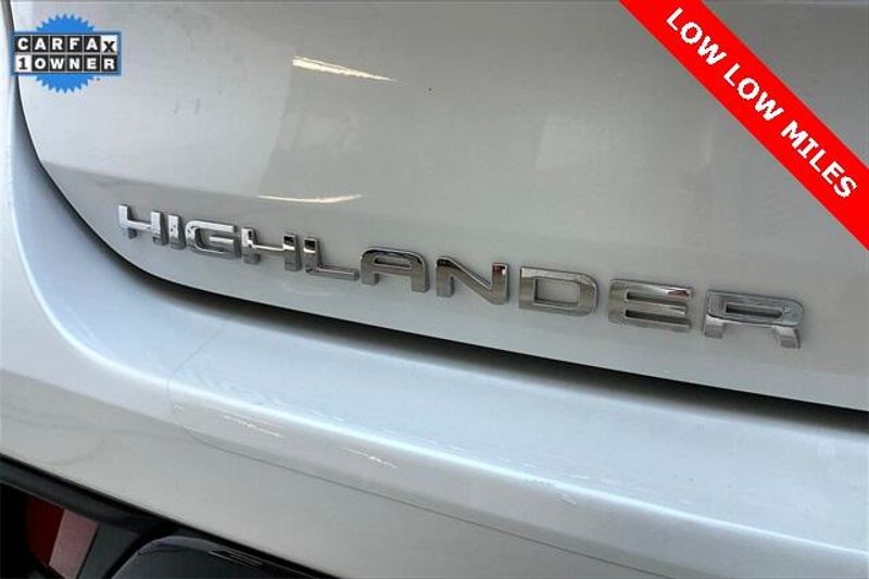 Used 2023 Toyota Highlander LimitedImage 31