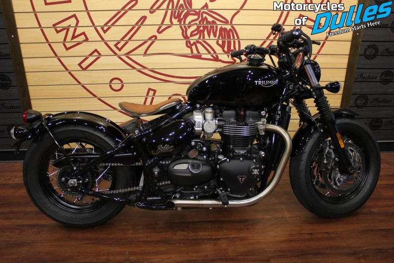 Used 2022 Triumph Bobber Image 1