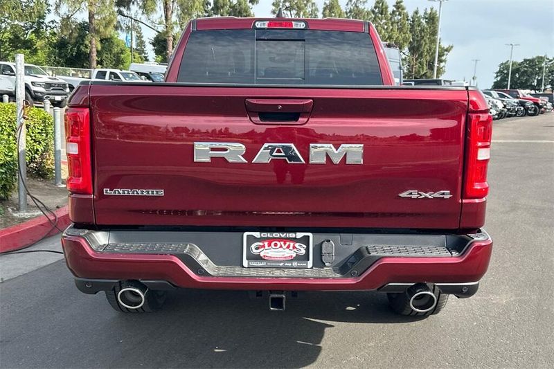 2025 Ram 1500 Laramie photo 5
