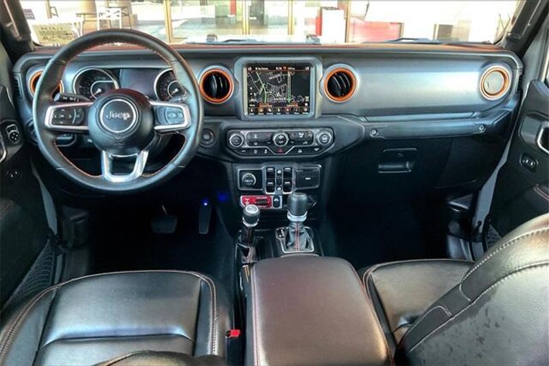 Used 2023 Jeep Gladiator MojaveImage 15