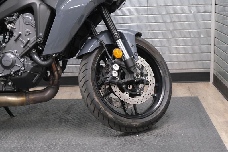 USED 2025 YAMAHA TRACER 9 Image 12