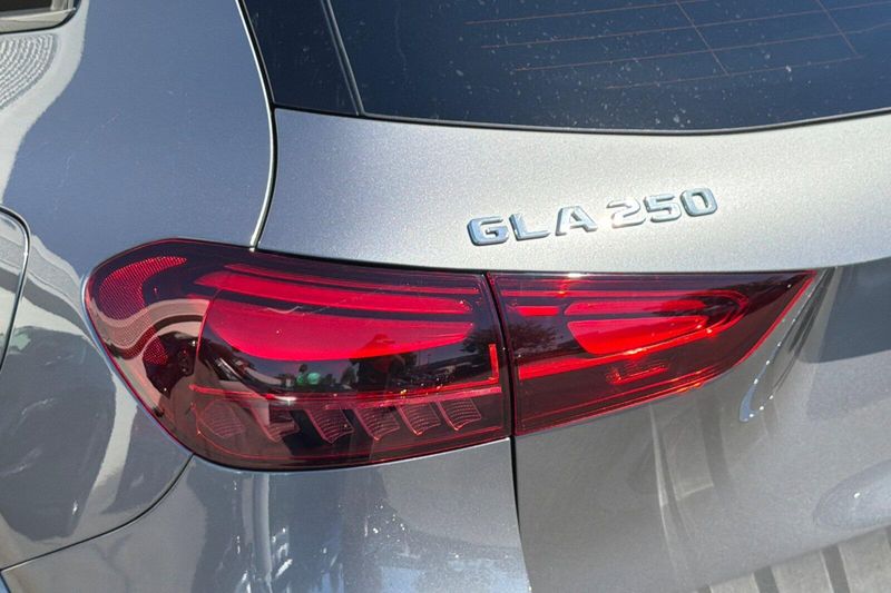 New 2026 Mercedes-Benz GLA-Class GLAGLA 250Image 23