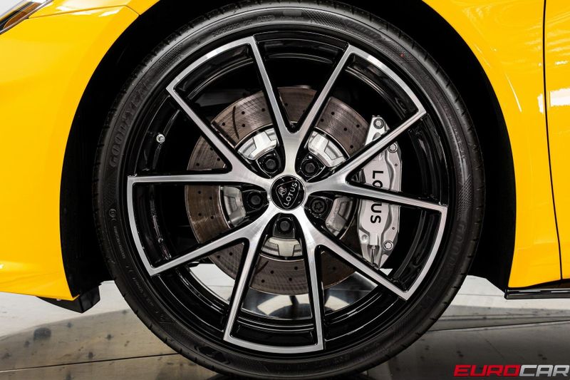 2025 Lotus Emira *6-SPEED MANUAL * NEW CAR*Image 23