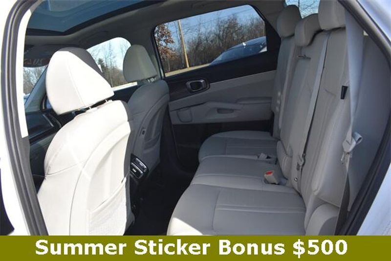 2025 Kia Sorento SImage 19