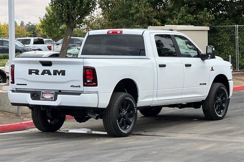 2026 Ram 2500 Big Horn photo 4