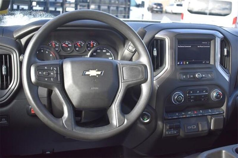 2024 Chevrolet Silverado 2500HD CustomImage 21