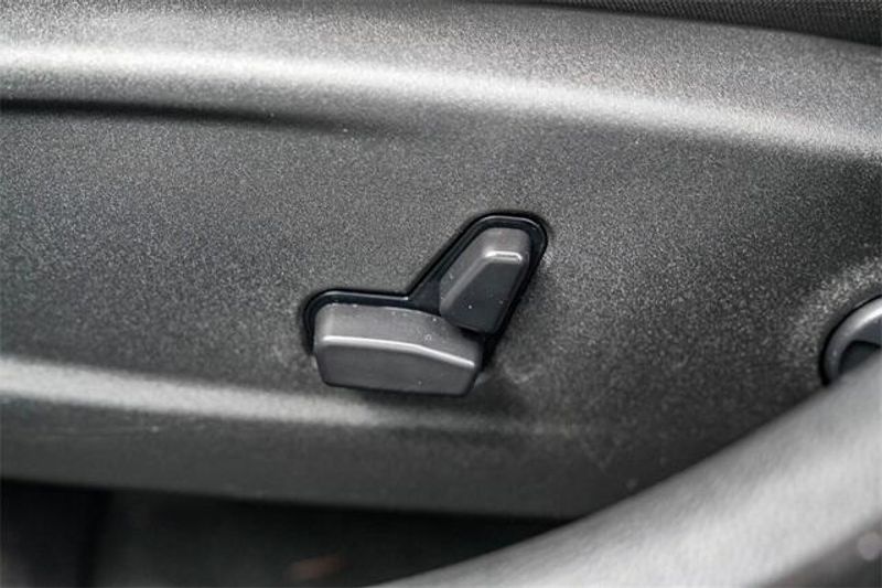 Used 2023 Dodge Charger SXTImage 22