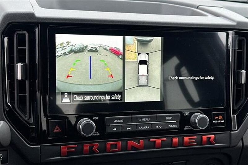 New 2025 Nissan Frontier PRO-4XImage 15