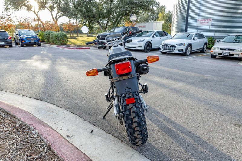 NEW 2026 YAMAHA TW200 Image 16