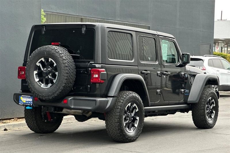 2024 Jeep Wrangler 4xe Rubicon photo 4