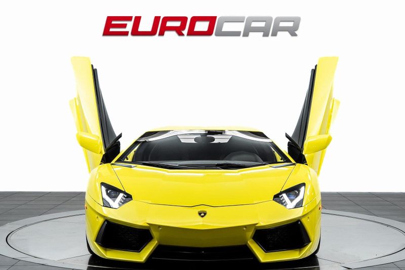 2015 Lamborghini Aventador *FRONT AXLE LIFT * IMMACULATE CONDITION*Image 8