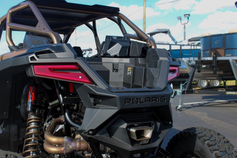 NEW 2025 POLARIS RZR PRO R 4 ULTIMATE Image 18