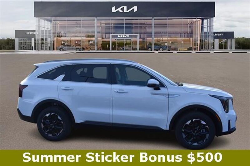 2025 Kia Sorento SImage 2
