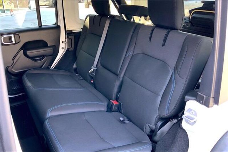 Used 2022 Jeep Wrangler 4xE Unlimited Rubicon 4xeImage 25
