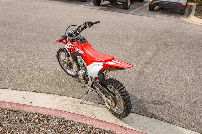 USED 2021 HONDA CRF 125F Image 8
