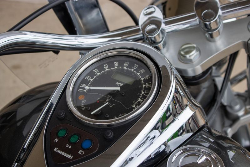 USED 2021 KAWASAKI VULCAN 900 CLASSIC LT Image 12