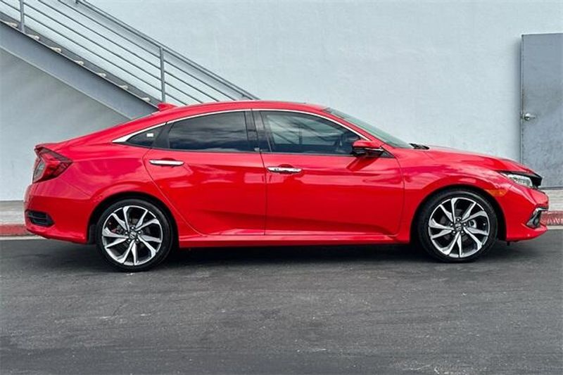 Used 2020 Honda Civic TouringImage 3