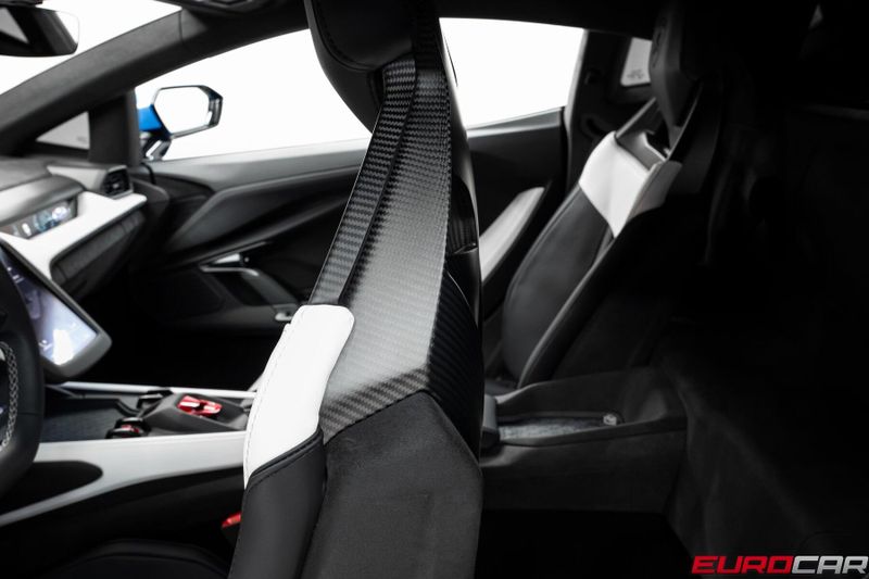 Used 2025 Lamborghini Revuelto *HIGH GLOSS STYLE PACKAGE * PASSENGER DISPLAY*Image 43