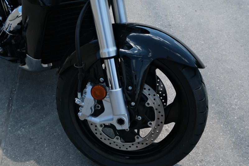 NEW 2025 SUZUKI BOULEVARD M109R Image 11