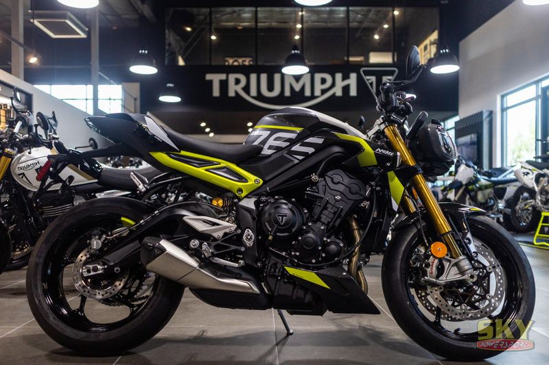 2026 Triumph Street Triple Moto2 Edition RX