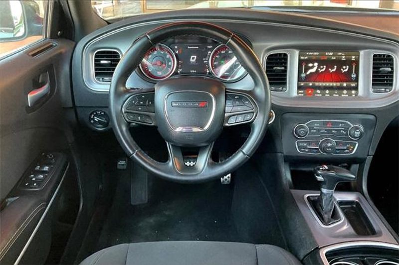 Used 2023 Dodge Charger GTImage 4