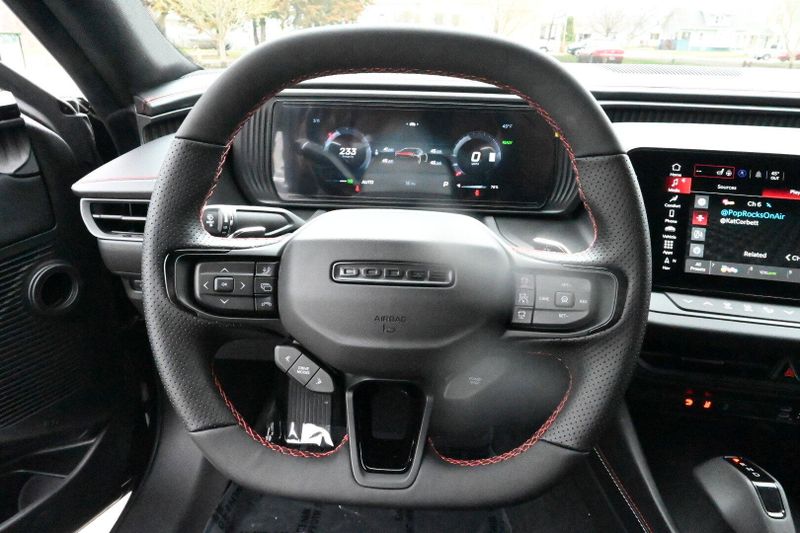 2025 Dodge Charger Daytona R/TImage 18