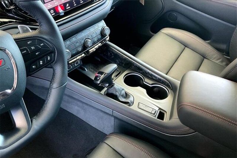 2025 Dodge Durango R/T Premium AwdImage 5