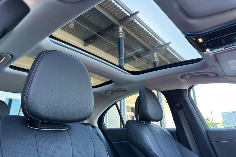 Used 2025 Mercedes-Benz E-Class E 350Image 18