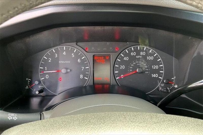 Used 2018 Nissan NV Passenger NV3500 HD SLImage 20