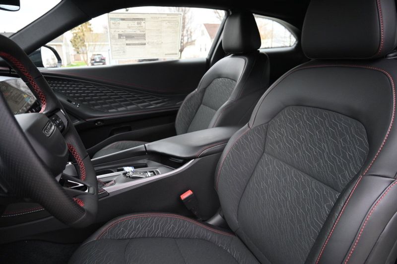 2025 Dodge Charger Daytona R/TImage 12