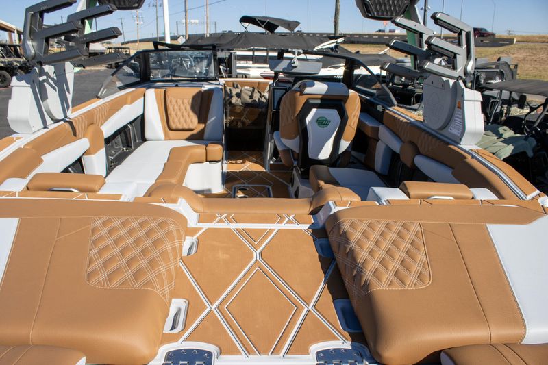 NEW 2026 MALIBU WAKESETTER M230 Image 23