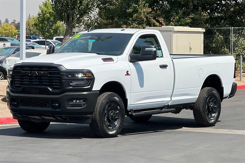 2026 Ram 2500 Tradesman photo 8