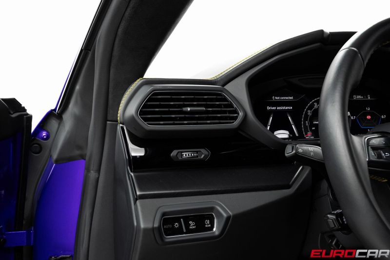 Used 2023 Lamborghini Urus S *BODY COLOR STYLE PACKAGE * PANORAMIC SUNROOF*Image 26