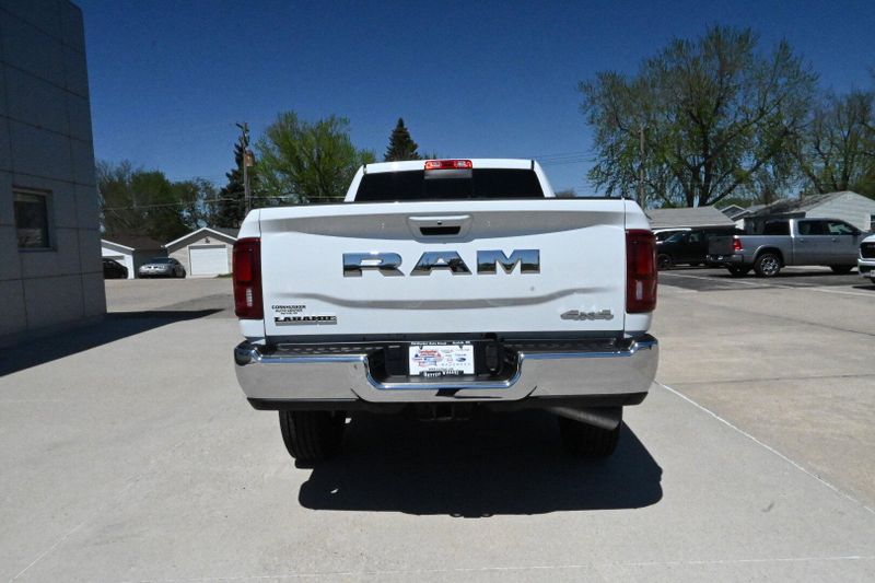 2025 RAM 2500 LaramieImage 7