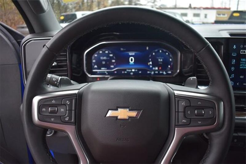 Used 2025 Chevrolet Silverado 1500 LTImage 27