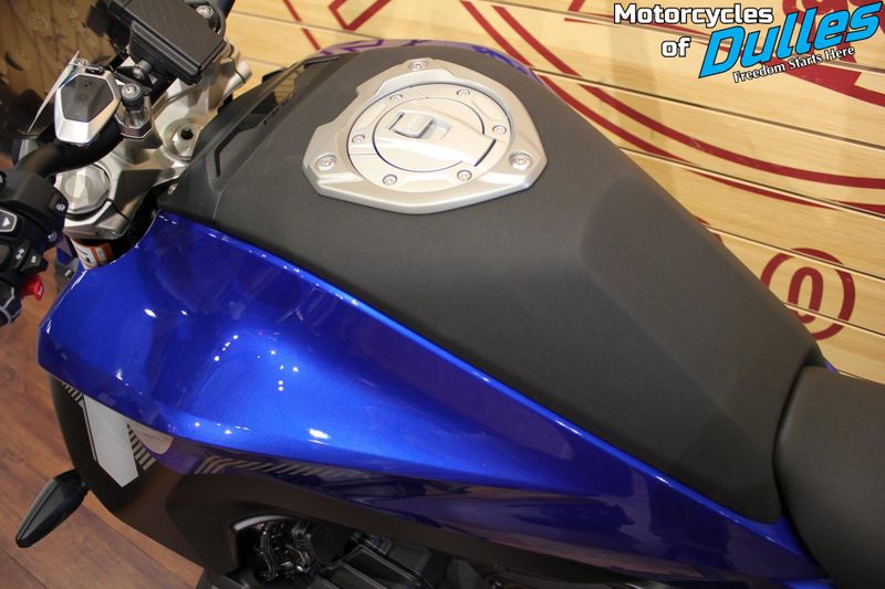 2026 BMW R1300R ASAImage 14