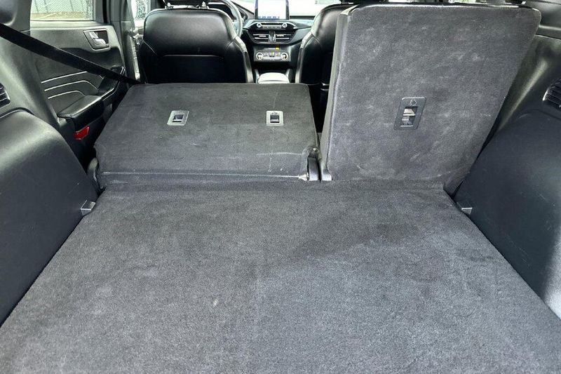 Used 2025 Ford Escape ST-LineImage 14