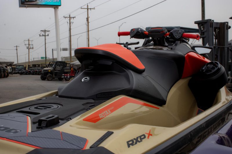 2025 SEADOO RXPX 325 WITH SOUND SYSTEM METALLIC TAN AND LAVA RED Image 11