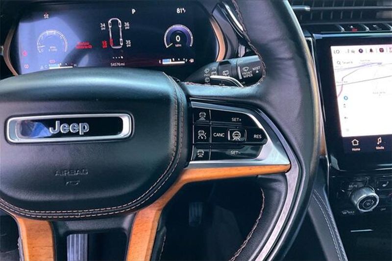 Used 2022 Jeep Grand Cherokee SummitImage 19