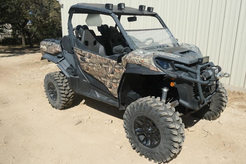 USED 2022 CAN-AM COMMANDER Image 1