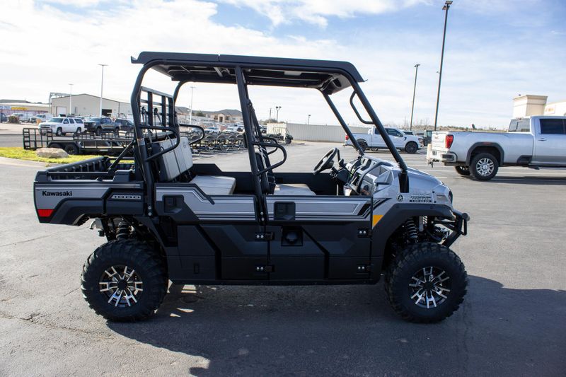 NEW 2026 KAWASAKI MULE PROFXT 1000 LE RANCH EDITION Image 2