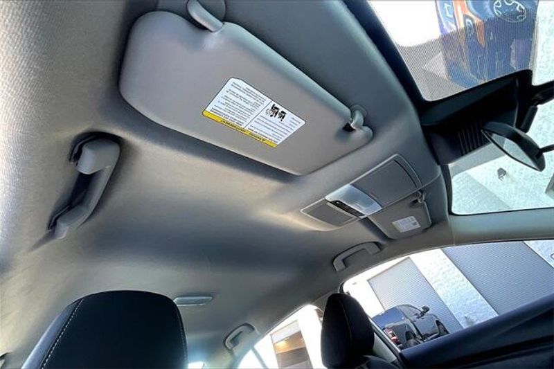 2022 Nissan Sentra SVImage 29
