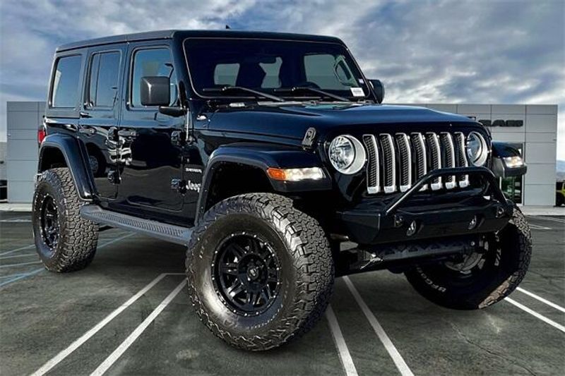 2020 Jeep Wrangler Unlimited SaharaImage 12