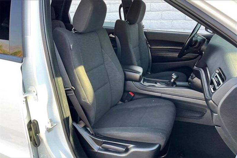 Used 2024 Dodge Durango SXTImage 6
