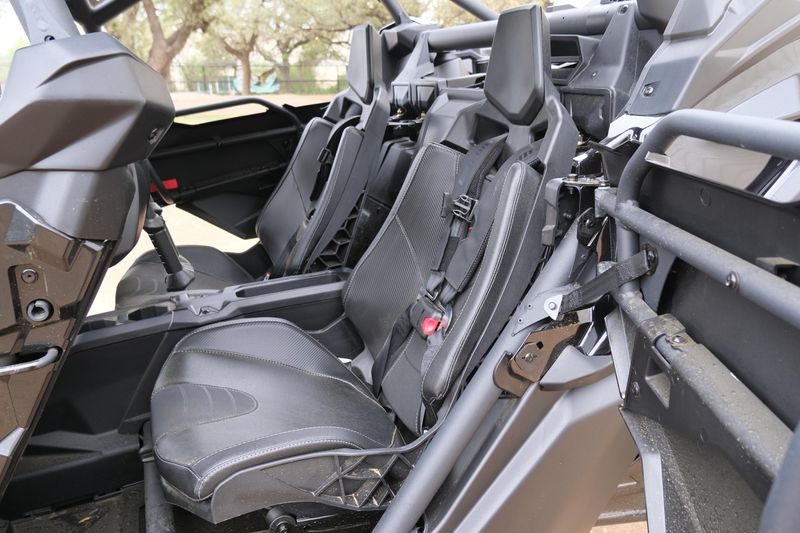 NEW 2026 CAN-AM MAVERICK X3 MAX X RS TURBO RR SMARTSHOX WITH 1025 TOUCHSCREEN Image 15